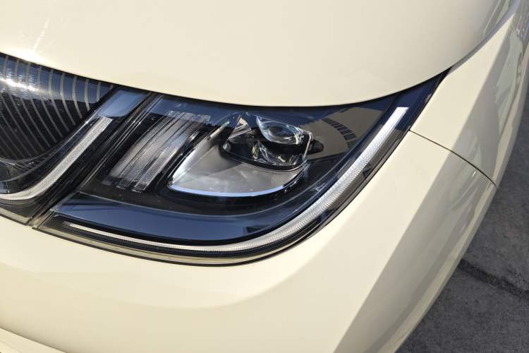 Used BYD Dolphin 2023 420 km Fashion Edition
