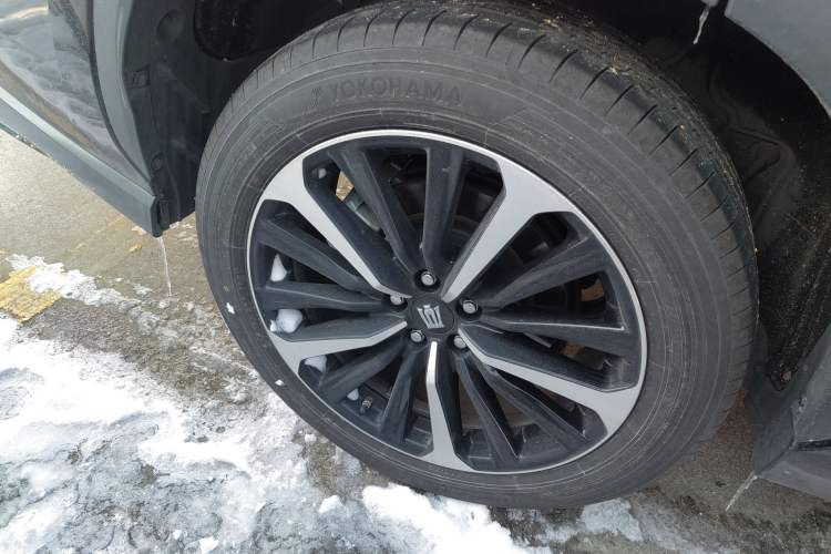 Used Toyota Crown Kluger 2022 2.0T Four-Wheel Drive Prestige Edition
