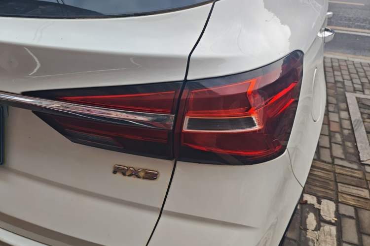 Used Roewe RX3 2018 1.6L Manual Flagship Edition
