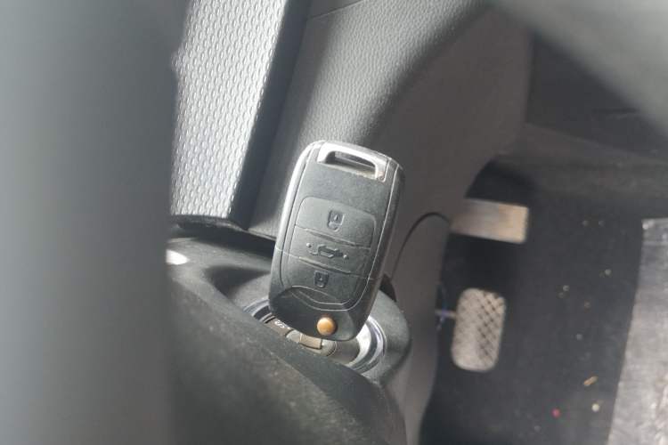 Used Baojun 730 2019 1.5T CVT Fashion Model 7 Seats China VI Emission Standard
