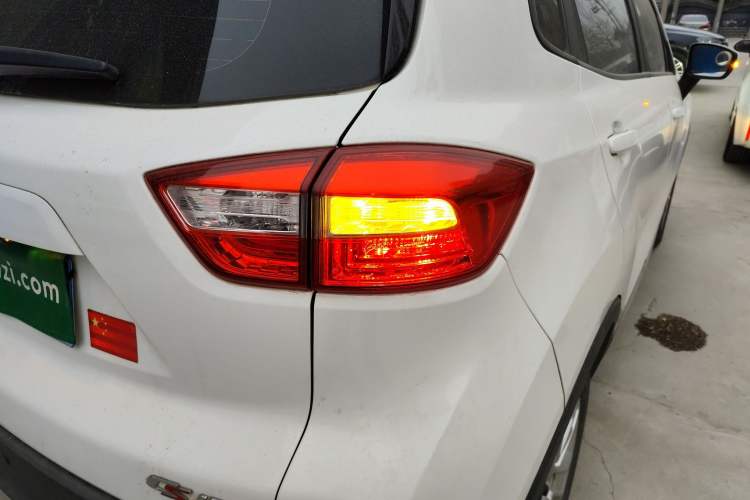 Used Changan CS15 2016 1.5L Automatic Fashion Edition
