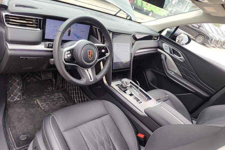 Used Hongqi HS7 PHEV 2024 2.0T PHEV Four-Wheel Drive Flagship Edition 6 Seats