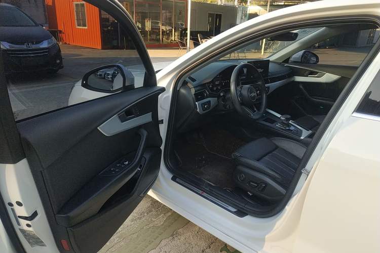 Used Audi A4L 2020 40 TFSI Fashion Dynamic Model
