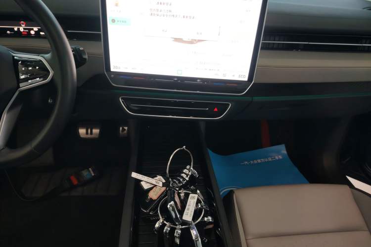 Used Volkswagen ID.7 VIZZION 2024 AIR model