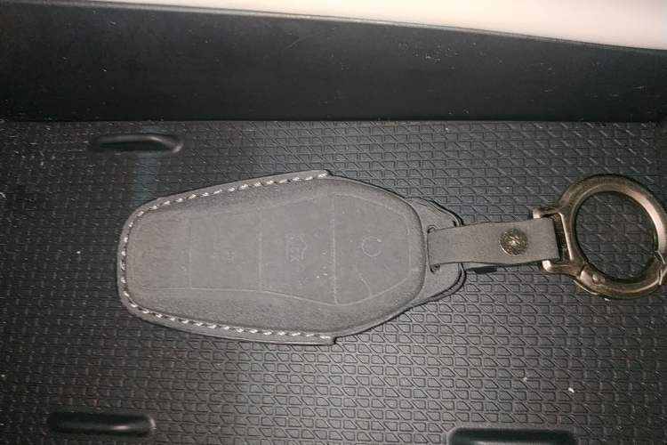 Used BYD Yuan UP 2025 Intelligent Driving Version 401 km Beyond-Range Edition