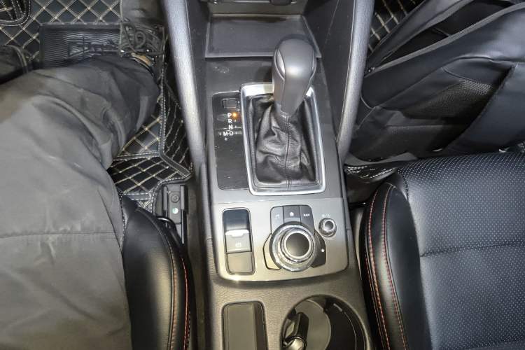 Used Mazda CX-5 2015 2.0L Automatic Two-Wheel Drive Urban Version