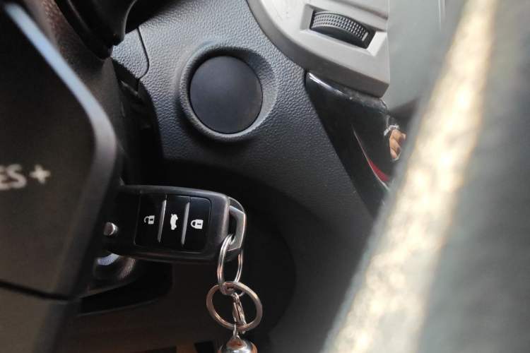 Used Changan CS15 2016 1.5L Manual Fashion Edition
