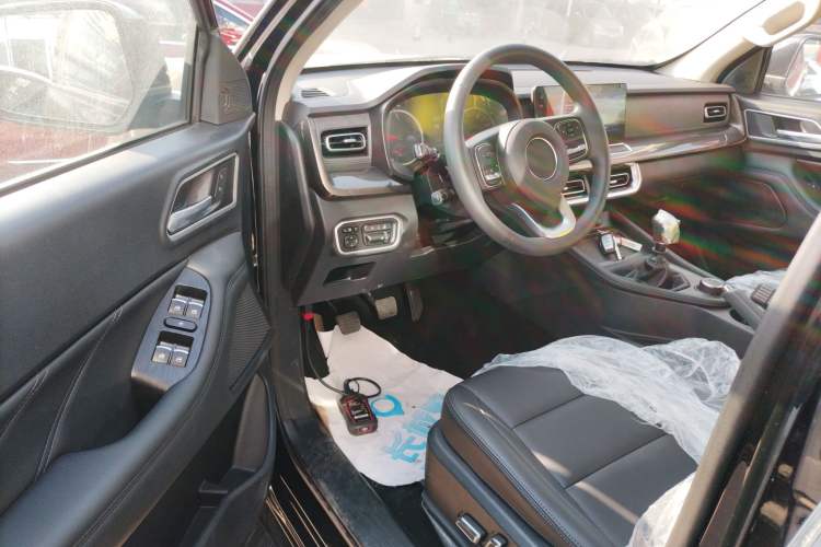 Used Great Wall Poer 2023 2.0T Commercial Version Manual Diesel 4x4 Elite Long-Box GW4D20M