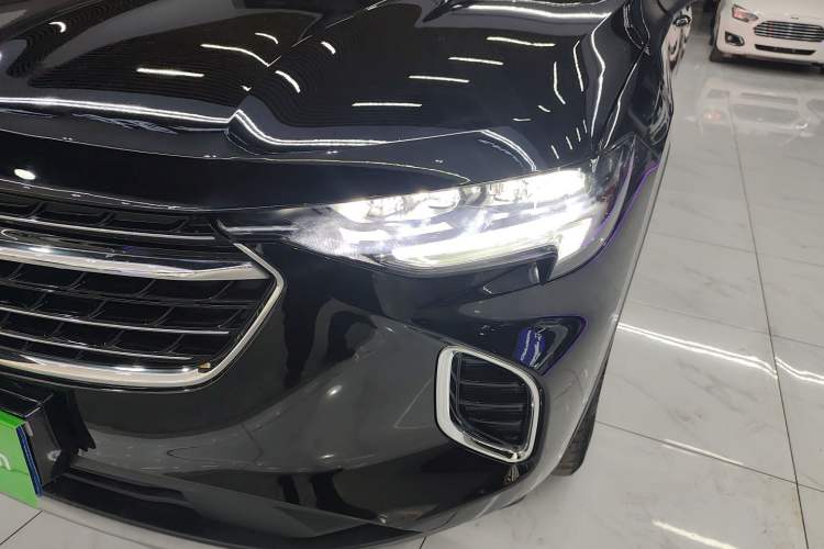 Used Buick Envision 2022 Facelift Encore S 552T Two-Wheel-Drive Luxury Model
