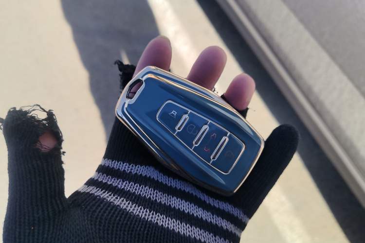 Used Geely Auto Haoyue 2022 1.8TD DCT Luxury 7-Seater
