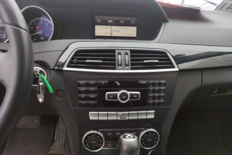 Used Mercedes-Benz C-Class 2013 C 180 Classic Grand Edition
