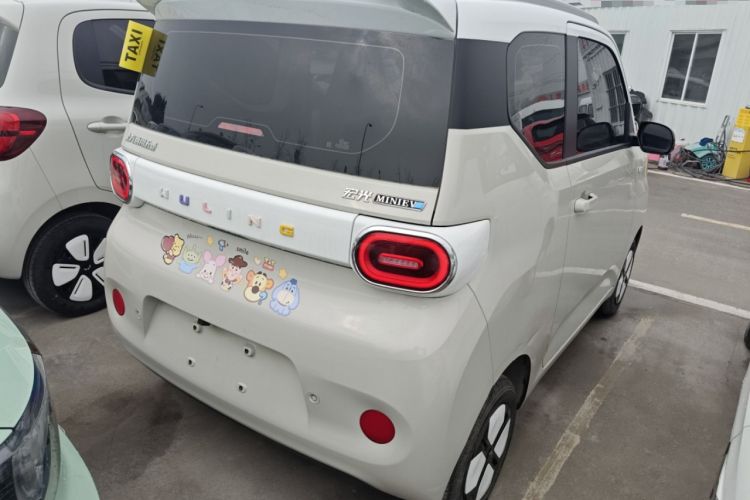 Used Wuling Hongguang MINIEV 2024 3rd Generation 215km Advanced Version