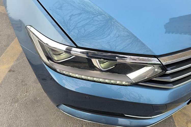 Used Volkswagen Variant 2018 380TSI Two-Wheel Drive Comfort Edition