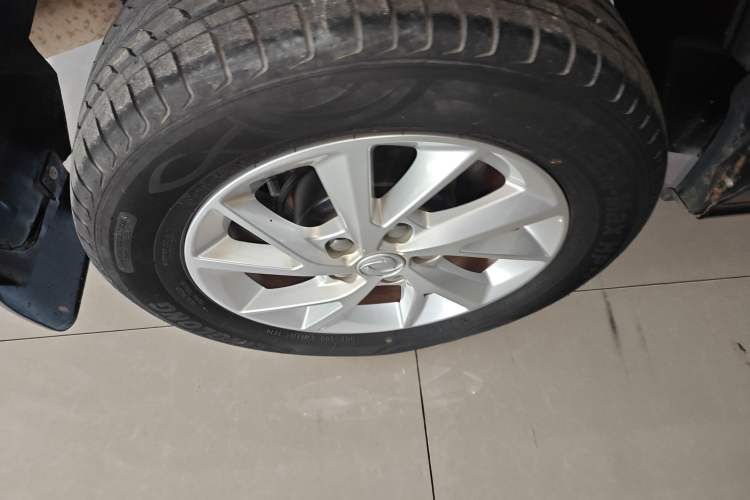 Used FORTHING Lingzhi PLUS 2021 2.0L Manual Luxury 7-Seater