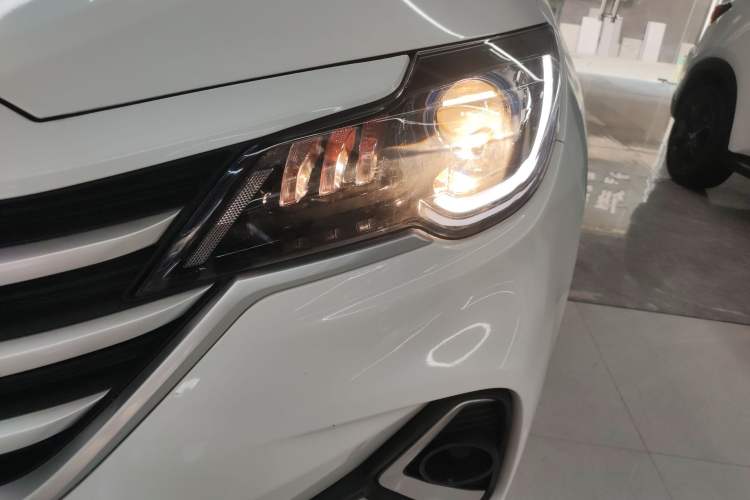 Used JETOUR X70M 2021 1.5T DCT Luxury Partner Model 5 Seats
