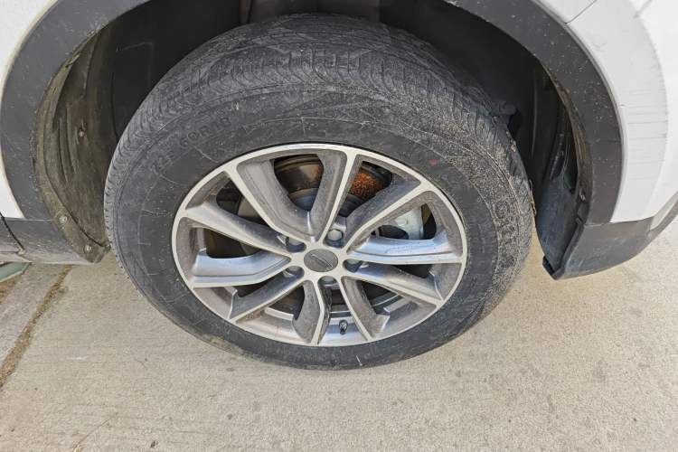 Used Geely Auto Emgrand X7 Sport 2021 Million Edition 1.8TD DCT Two-Wheel Drive Comfort Model
