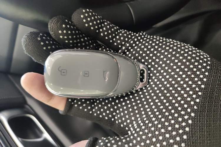 Used Li Auto ONE 2020 Extended-Range 6-Seater Version
