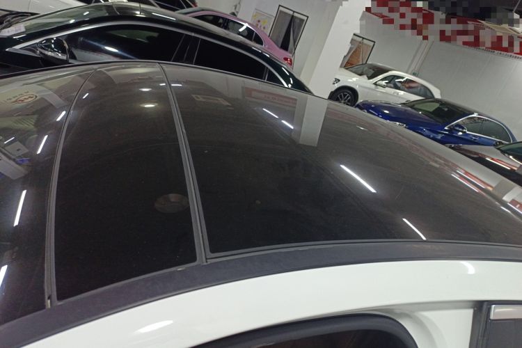 Used Mercedes-Benz E-Class 2019 E 300 L Sporty and Stylish Model