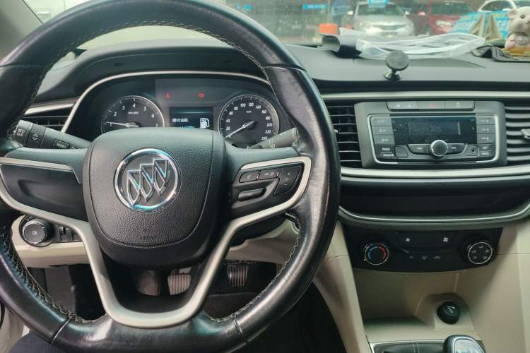 Used Buick GT 2018 15T Manual Elite Version China V Standard
