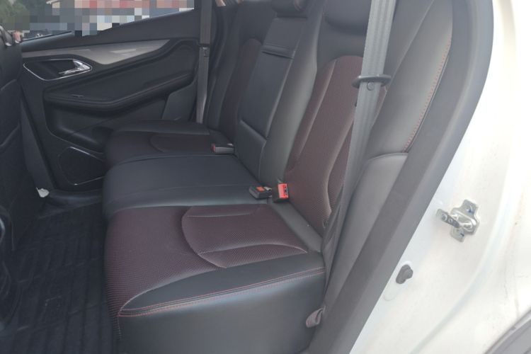 Used Baojun 560 2016 1.8L Manual Luxury Edition
