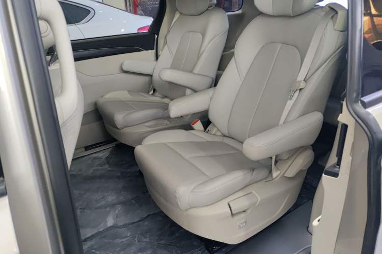 Used Buick GL8 2023 ES Lu Zun Comfort Model
