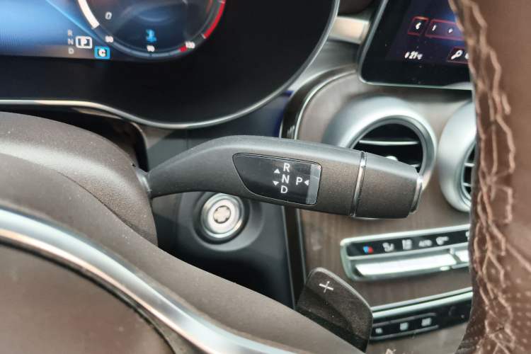 Used Mercedes-Benz GLC 2021 GLC 260 L 4MATIC Luxury Model
