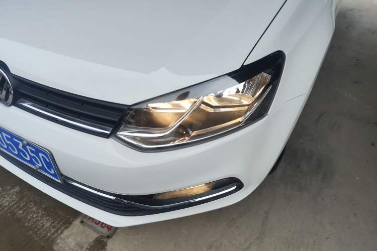 Used Volkswagen Polo 2018 1.5L Automatic Enjoyment Model
