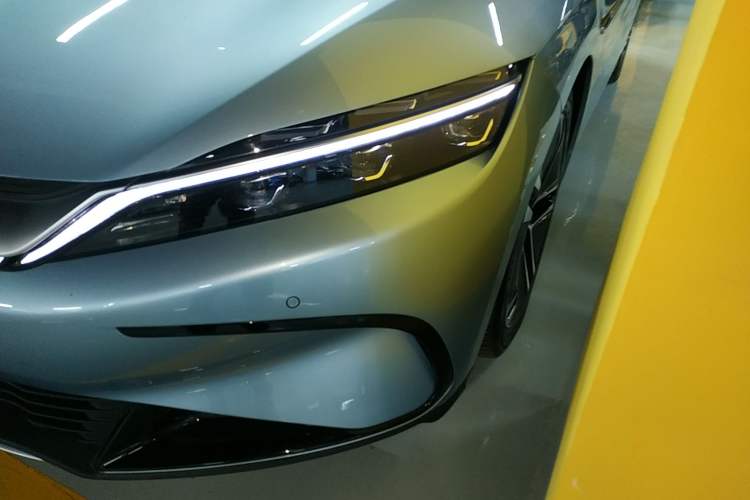 Used BYD Han 2023 EV Champion Edition 605KM Front-Drive Premium Model
