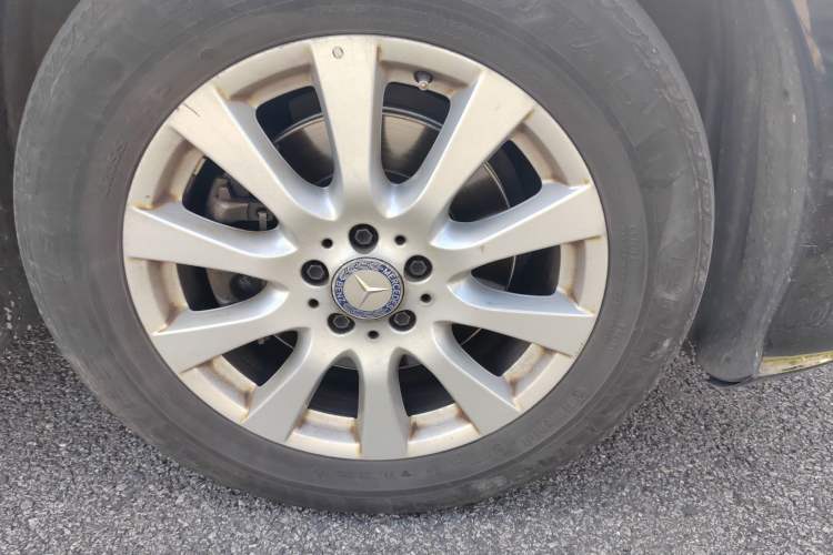 Used Mercedes-Benz R-Class 2017 R 320 4MATIC Business Edition Prestige Model