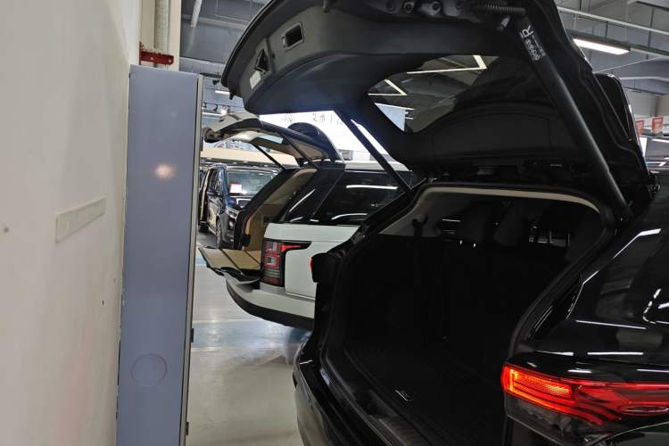 Used Toyota Highlander 2022 Dual-Engine 2.5L Four-Wheel Drive Prestige Version 7 Seats
