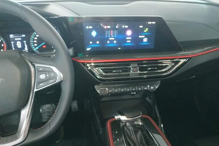 Used Oshan X5 2021 Revised Version 1.5T DCT Luxury Edition
