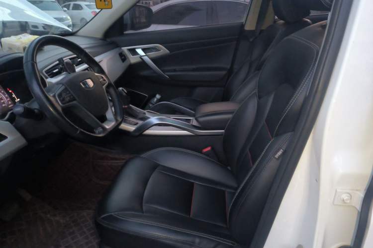 Used Geely Auto Emgrand X7 Sport 2018 1.8TD Automatic Two-Wheel Drive Smart Connect 4G Internet Edition
