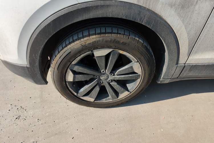 Used Volkswagen Tacqua 2023 200TSI DSG Joy-Connect Edition
