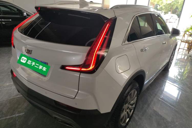 Used Cadillac XT4 2018 28T Two-Wheel Drive Leading Version
