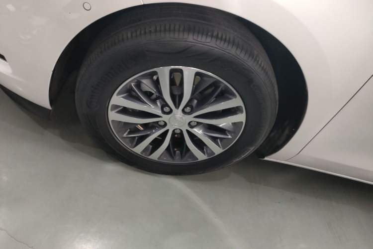 Used Buick GL8 2022 ES Landtrek 653T Luxury Edition
