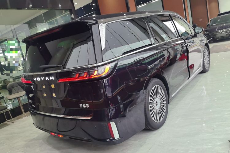 Used VOYAH Dream 2025 PHEV Four-Wheel-Drive Flagship Kunpeng Edition