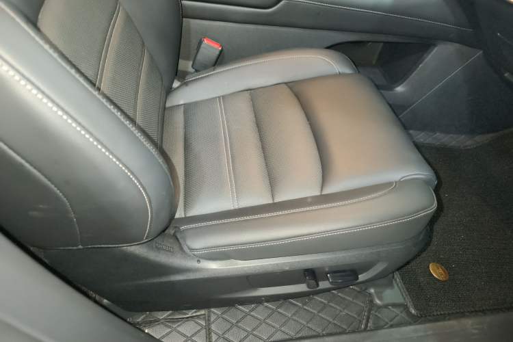 Used Nissan Terra 2024 380 VC-TURBO Two-Wheel Drive Smart Edition 6 Seats