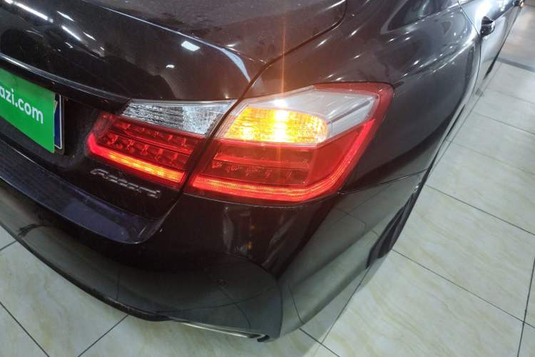 Used Honda Accord 2015 2.0L LX Comfort Edition
