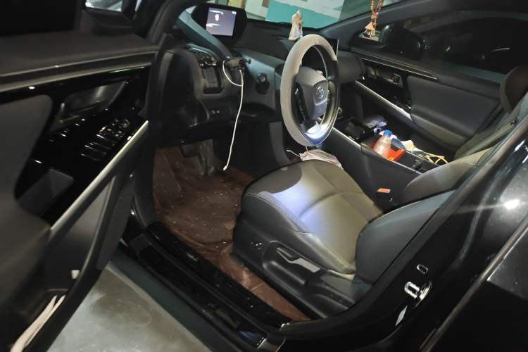 Used Toyota FAW Toyota bZ4X 2022 Two-Wheel-Drive Elite JOY Edition