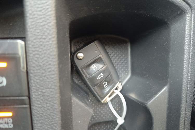 Used Volkswagen T-ROC 2020 280TSI DSG Two-Wheel Drive Comfort Version
