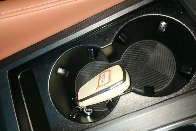 Used Changan CS75 PLUS 2023 3rd Generation 1.5T Automatic Prestige Model
