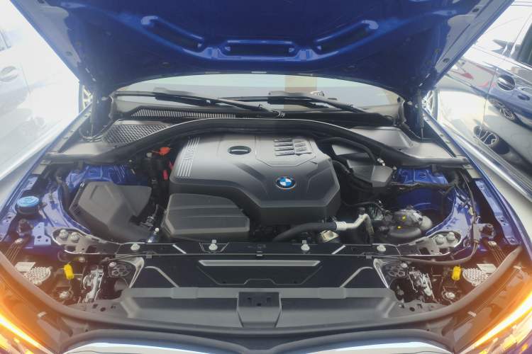 Used BMW 3 Series 2021 Restyled 325Li M Sport Package