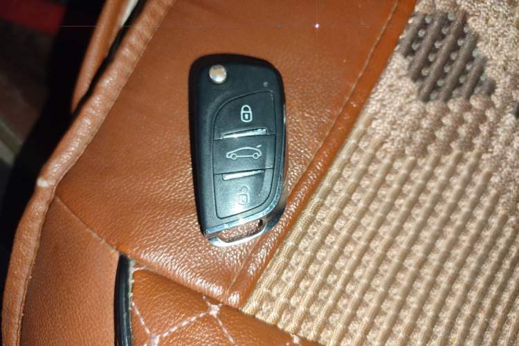 Used Wuling Hongguang 2014 1.5L S Standard Version
