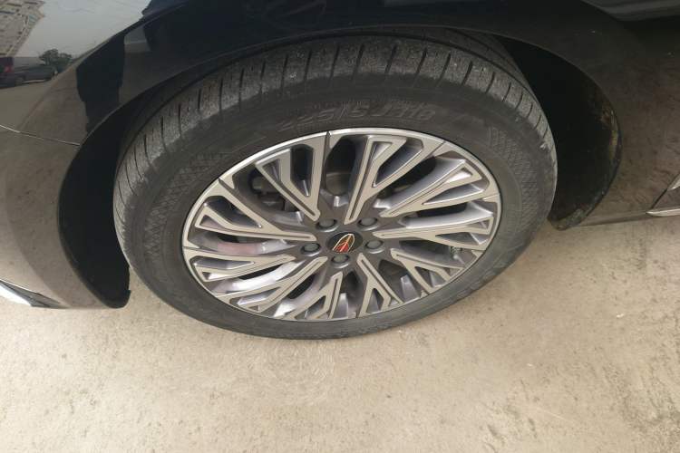 Used Hongqi H5 2023 2.0T Automatic Smart Connect Flagship Edition
