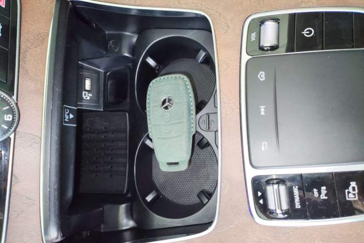 Used Mercedes-Benz E-Class 2020 Facelift E 260 L 4MATIC
