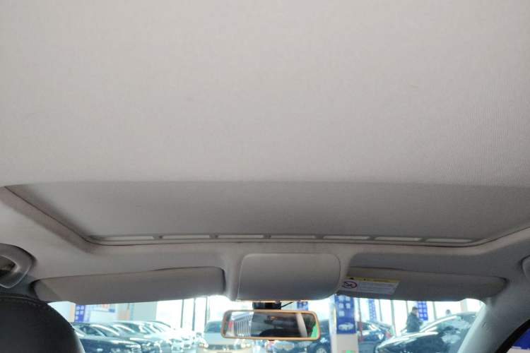 Used Volkswagen Polo 2014 1.6L Automatic Luxury Edition