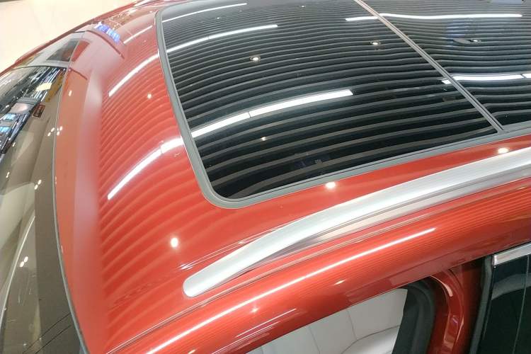 Used Cadillac GT4 2023 25T Luxury Model
