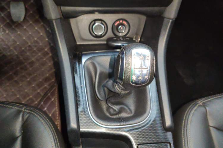 Used Citroen C4L 2014 1.8L Intelligent Drive Manual Version – Dynamic Edition
