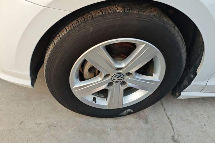 Used Volkswagen Lamando 2019 230TSI DSG Fashion Edition China VI
