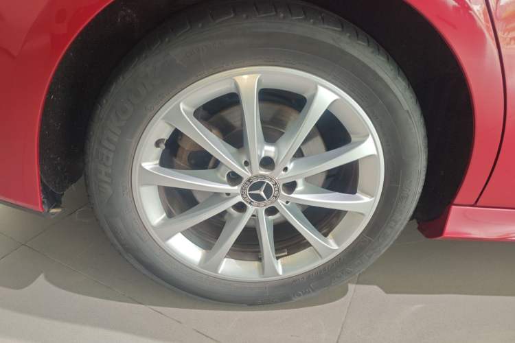 Used Mercedes-Benz A-Class 2020 Restyled A 200 L Sport Sedan Fashion Version
